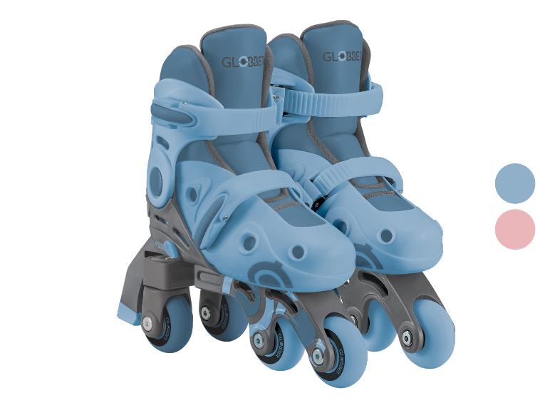 Ein Paar blaue Rollschuhe mit grauen Akzenten, begleitet von blauen und rosa Farbmustern.