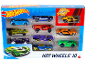 Packung mit zehn bunten Spielzeugautos in verschiedenen Modellen.