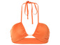 Ein orangefarbener Bikini-Oberteil mit Halterneck.
