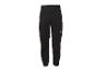 Schwarze, wandelbare Outdoor-Hose mit abnehmbaren Beinen.
