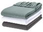 LIVARNO® Jersey-Spannbettlaken in Grün, Weiß und Anthrazit, gestapelt