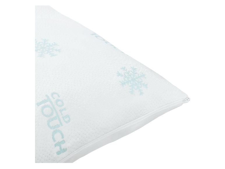 Weißes Kühlkissen mit „Cold Touch“-Schriftzug und Schneeflockenmuster