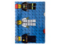 Eine blaue Decke mit Lego-Minifiguren.