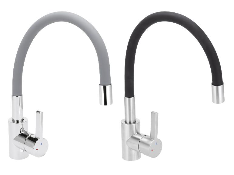 Küchenarmaturen mit flexiblem Auslauf, eine graue und eine schwarze