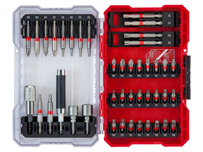 Schraubendreher-Bit-Set in offener, rot-transparenter Box, mit verschiedenen PH-, PZ- und T-Größen.