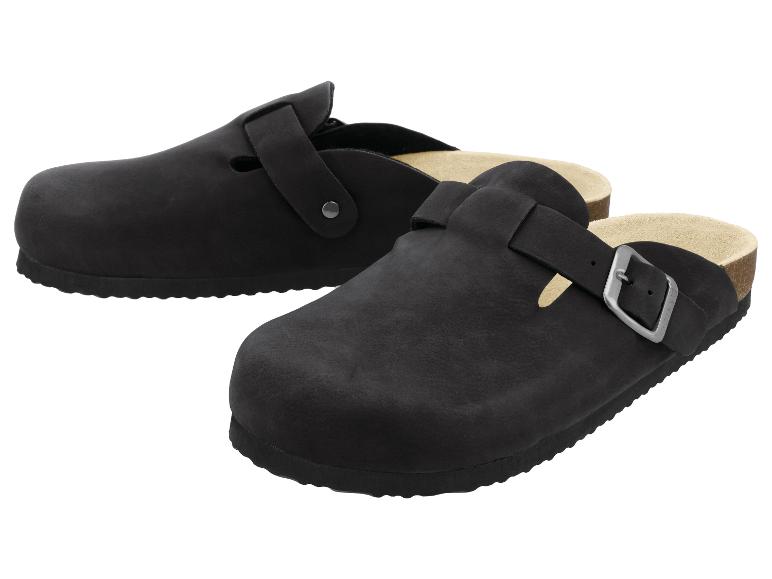 Paar schwarze Clogs mit verstellbaren Schnallen und Korkfußbetten