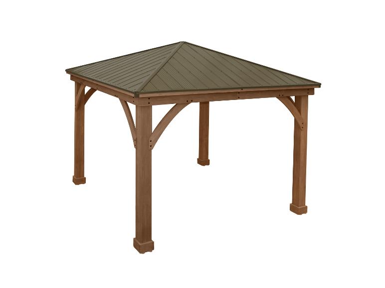 Holzpavillon mit grünem Metalldach.