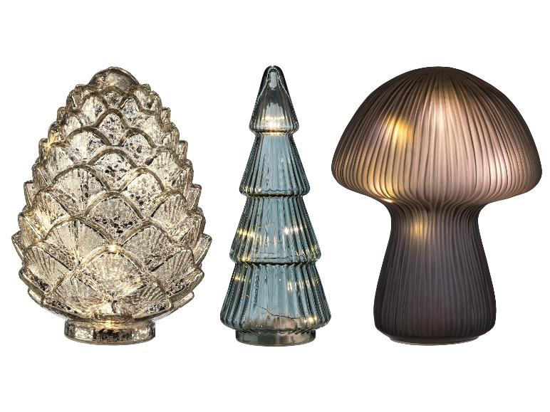 LIVARNO home winterliche LED-Glasdeko: Tannenzapfen, Tannenbaum und Pilz.