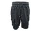 Schwarze Herren-Cargoshorts mit elastischem Bund und Kordelzug.
