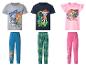 Drei Kinderpyjama-Sets mit Tier- und Dinosaurier-Motiven.