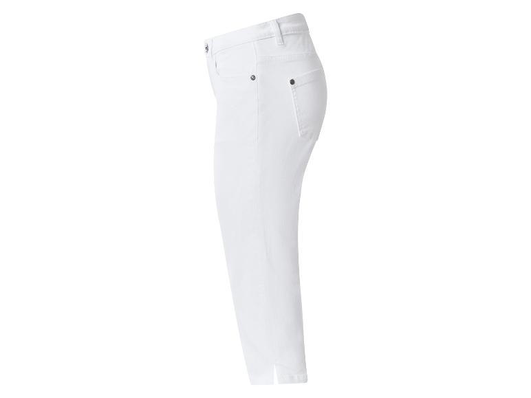 Weiße Damenhose, Seitenansicht