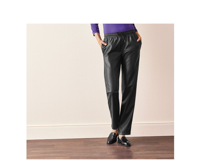 Gehe zu Vollbildansicht: esmara® Damen Hose in Lederoptik - Bild 3