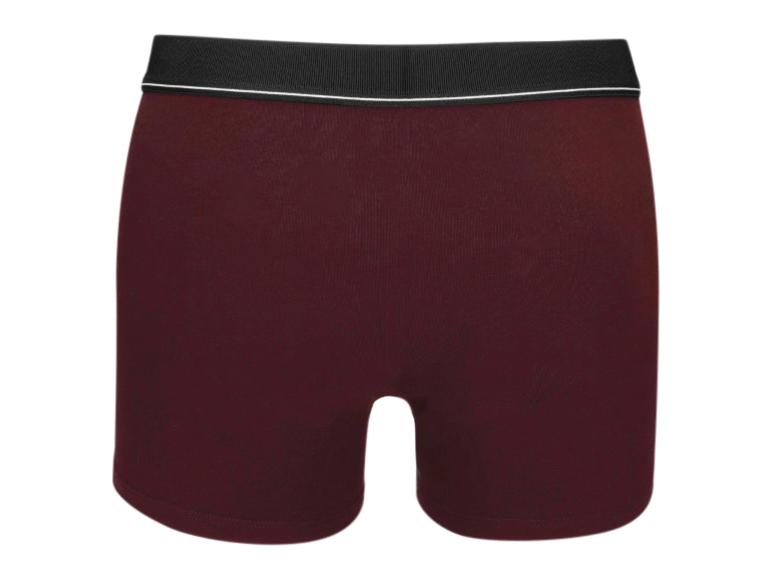 Bordeauxrote Boxershorts mit schwarz-weißem Bund.