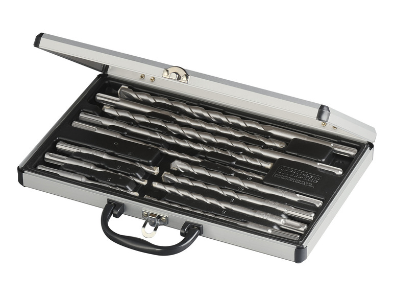 Ein Satz von 10 Hammerbohrern in einem Aluminiumkoffer.