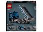 LEGO Technic 42203 Karton mit einem blauen und grauen Muldenkipper mit angehobener Ladefläche.
