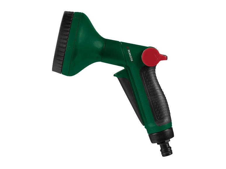 Grüne Parkside Gießbrause mit verstellbarer Düse.