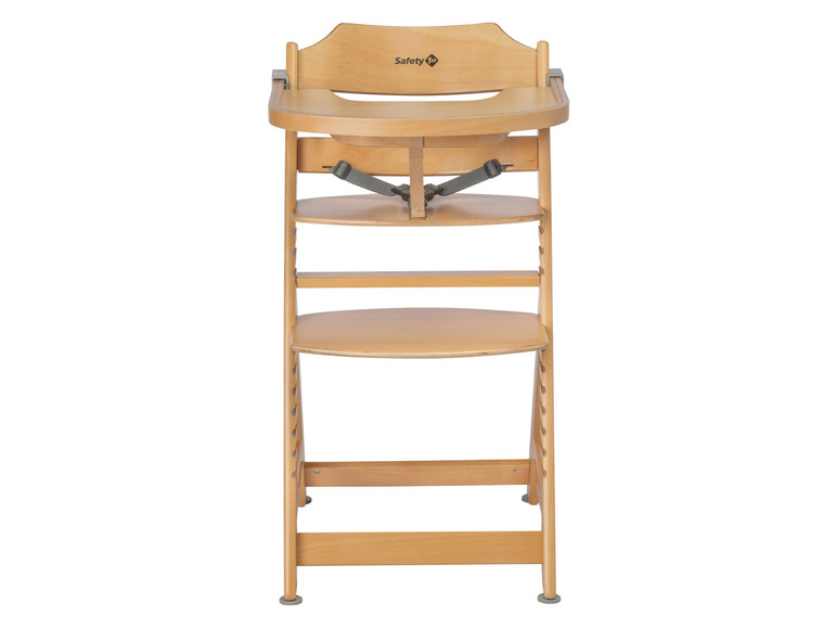 Ein Holz-Hochstuhl mit Sicherheitsgurt von Safety 1st.