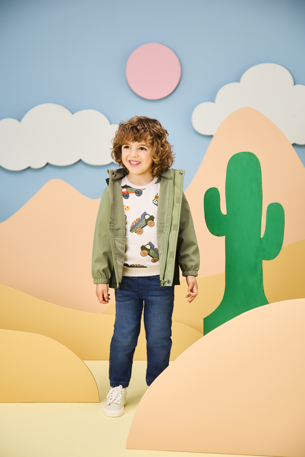 LUPILU® Kinder Softshelljacke mit Farbwechsel bei Regen (Grün, 98/104) – Bild 3 von 4