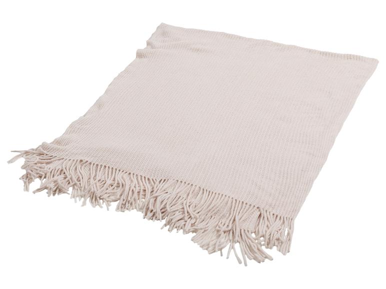 Helle Strickdecke mit Fransen