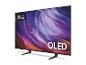 Schwarzer OLED-Fernseher mit der Aufschrift „Made for Germany“ und abstraktem lila Hintergrund.