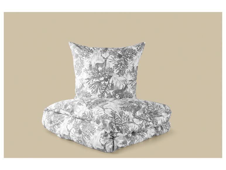 Bettwäsche-Set mit Tiermotiv und passendem Kissenbezug.