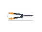 Heckenschere mit orangefarbenen Griffen, 57 cm lang und 16,5 cm breit.