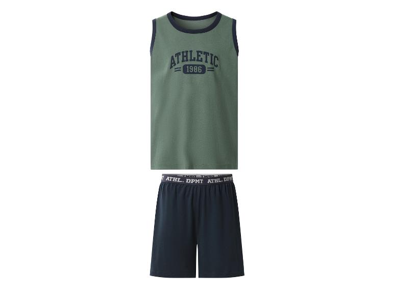 Herren-Pyjama-Set in Grün und Marineblau mit Tanktop und Shorts mit dem Schriftzug „ATHLETIC“ und der Jahreszahl „1986“.