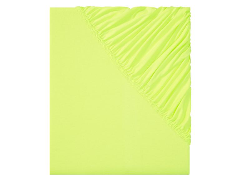Einfarbige Bettwäsche in Limettengrün: Spannbettlaken und Laken.