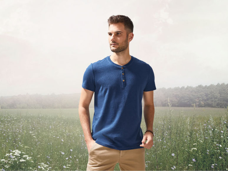 Gehe zu Vollbildansicht: LIVERGY® Herren T-Shirt, körpernah geschnitten, mit Bio-Baumwolle - Bild 3