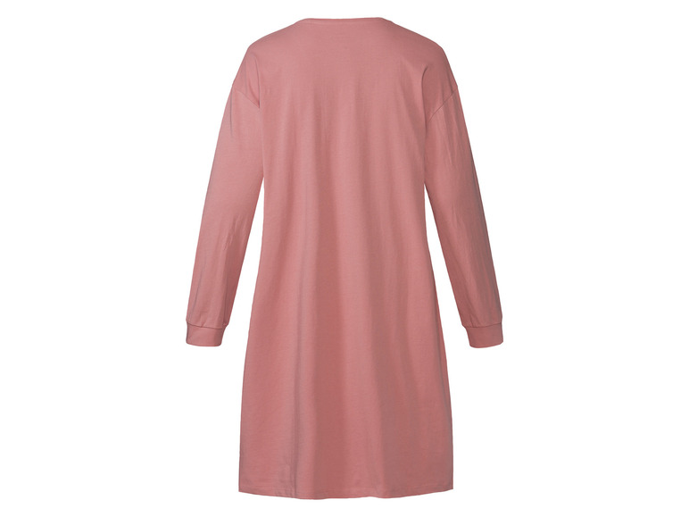 Ein rosafarbenes, langes, einfarbiges Kleid.