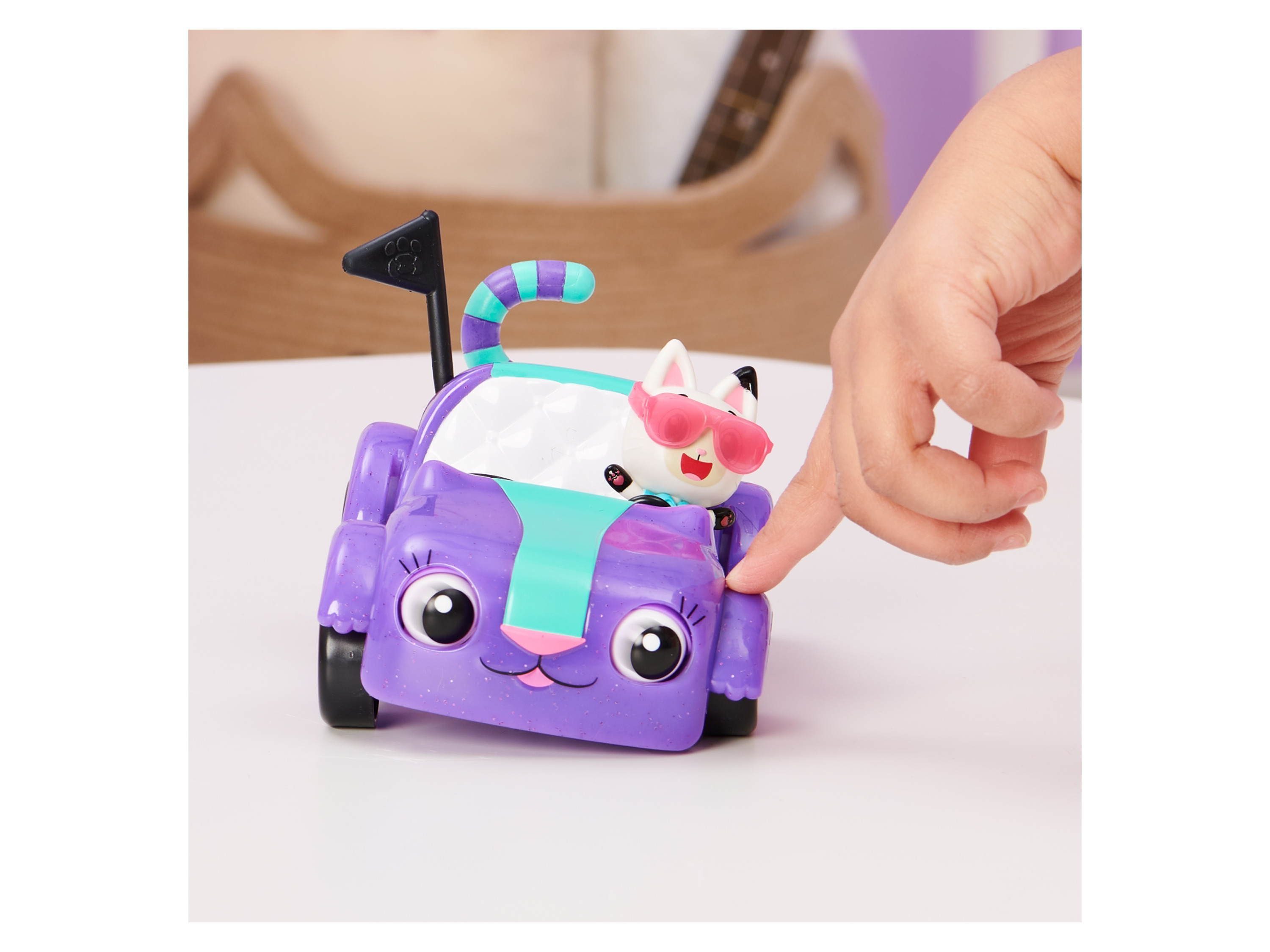 Thumbnail - Gabby´s Dollhouse Spielzeugauto-Set »Carlita & Pandy Paw's Picknick«