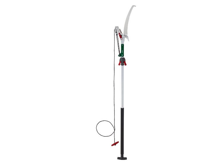 Teleskop-Astschere mit Säge und Schere zum Beschneiden hoher Äste.