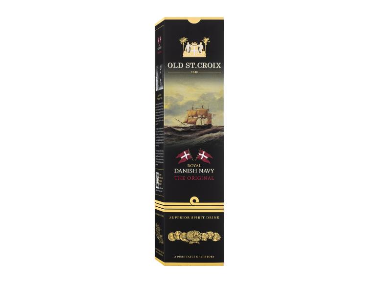 A.H. Riise Royal Danish Navy 40% Vol in einer Geschenkbox.