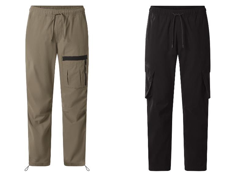 Herren-Cargohosen in Khaki und Schwarz mit Kordelzug.