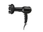 Ein schwarzer Silvercrest Föhn mit einem Bürstenaufsatz.
