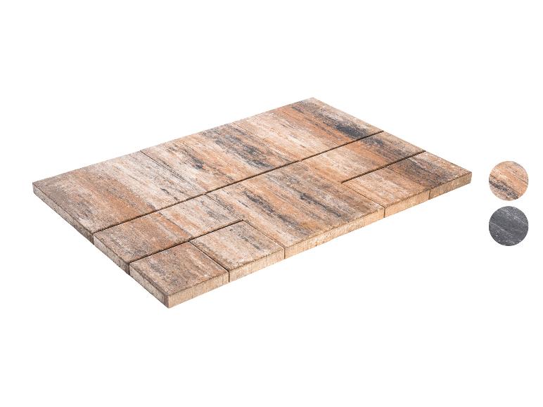 Braune und graue Terrassenplatten mit Holzmaserung