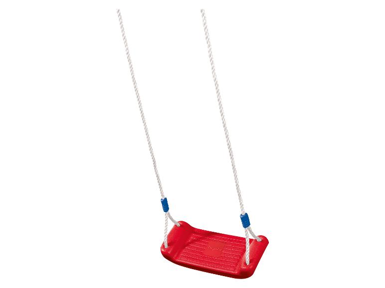Rote Kunststoffschaukel mit weißen Seilen und blauen Verstellern, mit dem Text „lupilu“.
