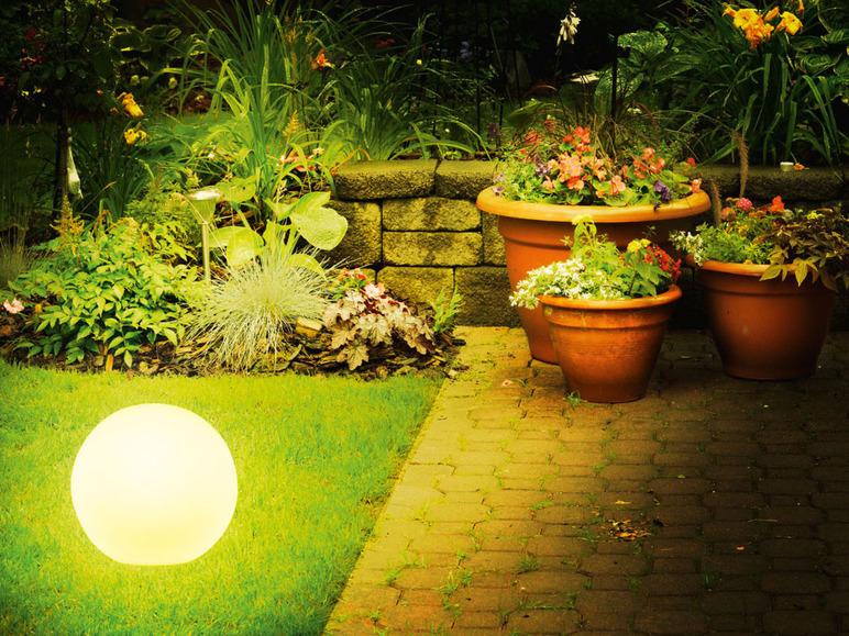 Gehe zu Vollbildansicht: LIVARNO home LED Leuchtkugel, ∅ 40 cm, Zigbee Smart Home - Bild 2