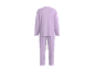 Lila zweiteiliger Pyjama-Set, Rückansicht.