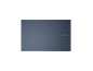 Geschlossener Deckel des blauen ASUS Vivobook Notebooks mit Logo.