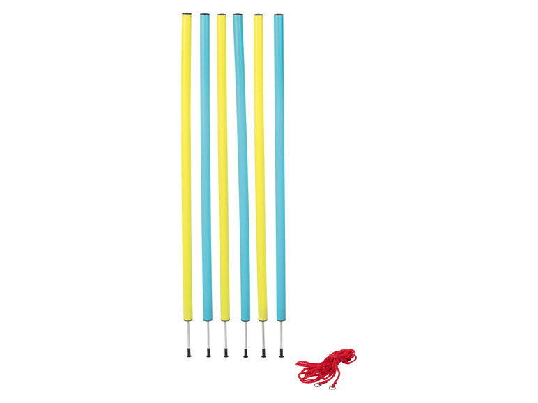 Gelbe und blaue Trainingshütchen mit rotem Seil.