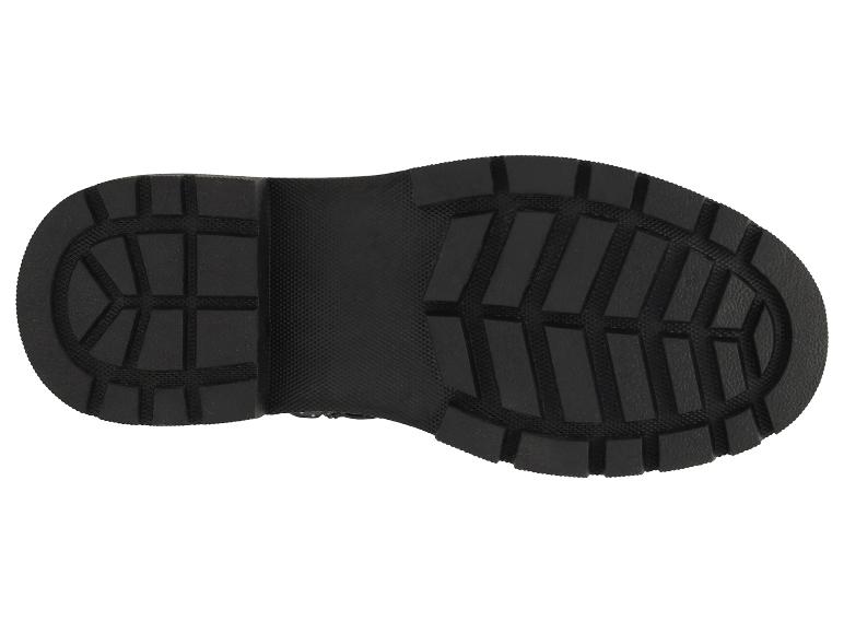 Schwarze Stiefelsohle mit rutschfestem Profil