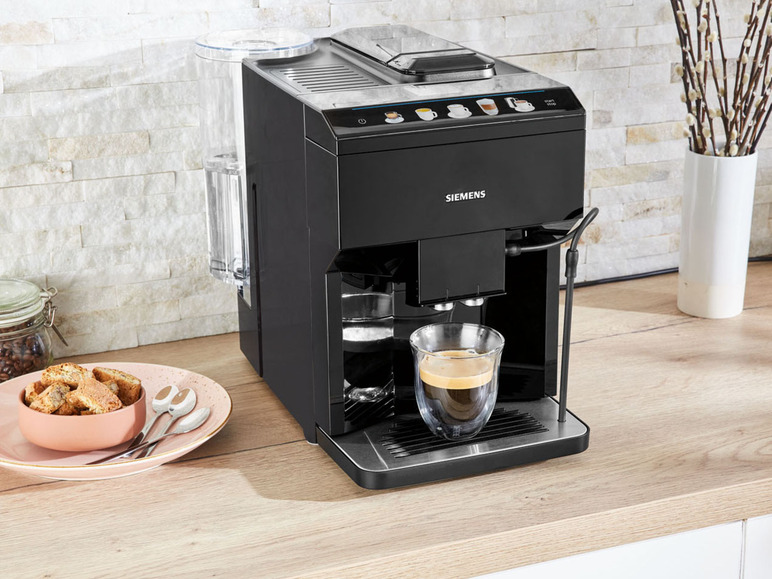 Gehe zu Vollbildansicht: Siemens Kaffeevollautomat EQ500 TP501D09 - Bild 2