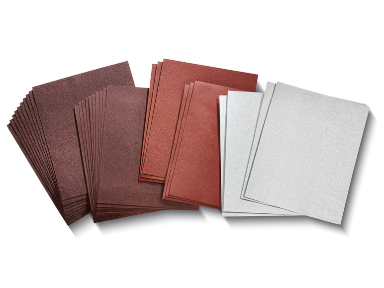 Schleifpapier in verschiedenen Körnungen