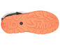 Die Sohle eines schwarzen Winterstiefels mit orangefarbener Sohle.