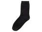 Ein Paar schwarze Socken.