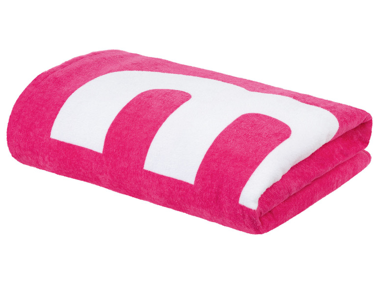 Ein rosa Handtuch mit einem großen weißen M.