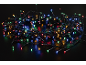 Bunte Weihnachtsbeleuchtung auf dunklem Hintergrund.