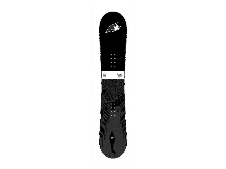 Schwarzes Snowboard mit abstraktem Design.