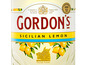 Eine Flasche Gordon's Sicilian Lemon Gin mit einer goldenen Auszeichnung.